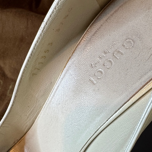 Gucci Cream Pumps - Picture 4 of 7